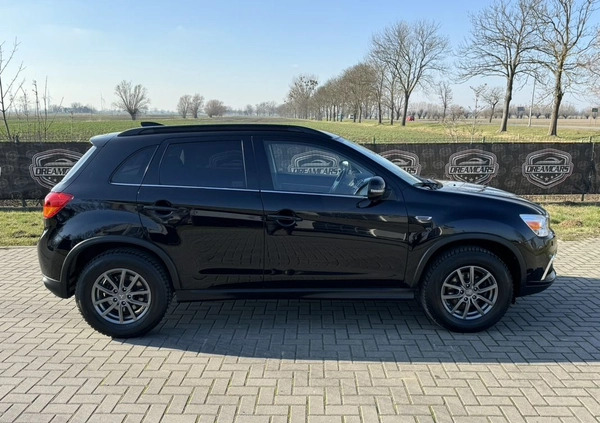 Mitsubishi ASX cena 55900 przebieg: 150000, rok produkcji 2017 z Malbork małe 781